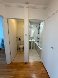Wimbledon House For 6 People - 7