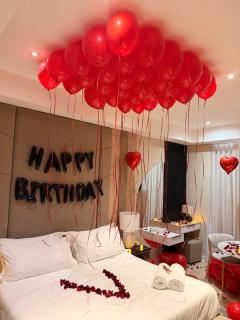 Luxury Self-Catering Apartment in Sandton Skye - 2