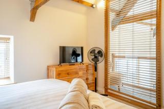 4 Bed in Nr Abergavenny oc-s44950 - 2