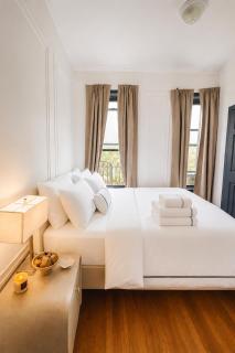 Elegant Upper East Side Studio Retreat Near Central Park and The Met - 0