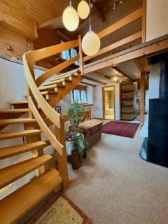 Luxury Swiss Chalet | Lake View • BBQ • A/C • SPA • Interlaken - 4