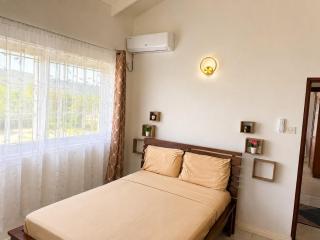 Maison Teranga, 5 Min drive to Rodney Bay Marina - 1