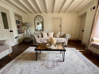 Coupling Cottage - 7