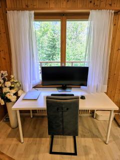 Panorama View, Balcony, 6min Walk to Lift, Modern - 7