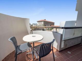 Beachfront Azure Duplex - 9