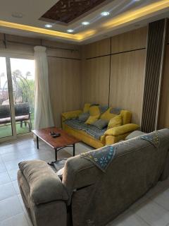 Stand alone villa with pretty garden all air conditioned - 7
