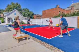 3 Homes Hot Tub Sauna & Pickleball Retreat - 4