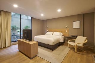 Urban Retreat in Bogotá - Design & Comfort - 9