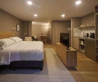 Urban Retreat in Bogotá - Design & Comfort - 6