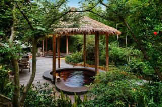 The QuchanInner Liyang, Autograph Collection - Liyang - 9