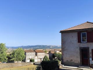 Maison rénovée de 1890 au coeur du Rougier - 0