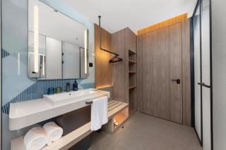 Holiday Inn Express Shanghai Jing'an Xikang Road by IHG - 4
