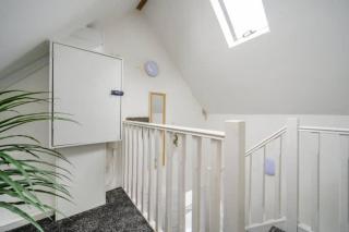 RB1GH- Cosy Room SECURE PARKING NEAR CITY CENTRE FAST WIFI - 1