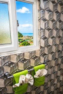 Piton Views & Sunset Balcony, Minutes to Beaches - Soufrière - 7