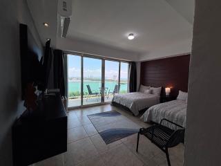 Walk to Party Center and enjoy a great beach at Punta Cancun - 4