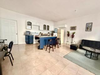 Lázuli Apartment 5 - 9
