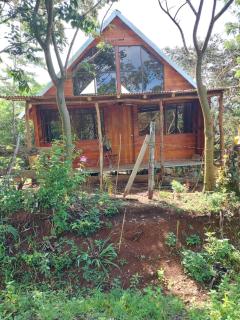 Tranquil 2-Bedroom House Retreat Near S - 6