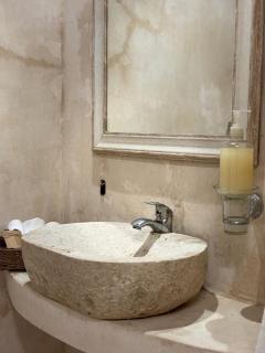 Casona - Luxury Colonial Room - 1