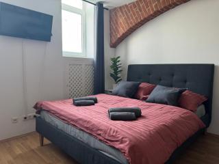 Stylish Apartment in Classy Area - 0
