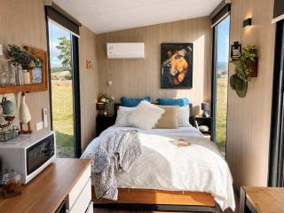 Field and Fleece Farm Stay by Tiny Away - 3