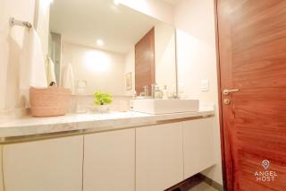 2Br W Dual Pools, Near Beach & 5Th Ave - 5