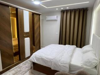 شقه فاخرة بالقرب من سيتي ستار مكيف واي فاي سريع تشطيب حديث 2 - 9