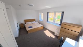 Spacious 3-Bed Modern Home in Dartford - 3
