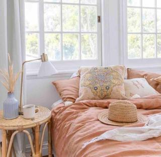 Charming Beach Cottage - Stroll to Cafes, Beach & Creek - 7