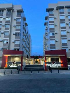 Fullerton Suites - 0
