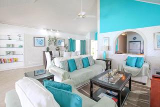 Beachfront apt on stunning paynes bay - Bora Upper - 1