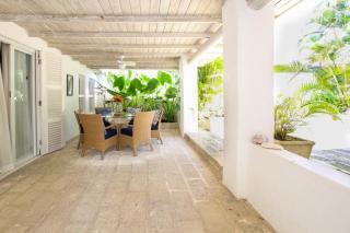 4 Bed Villa with Pool Near Beach - Pavilion Villa - 2