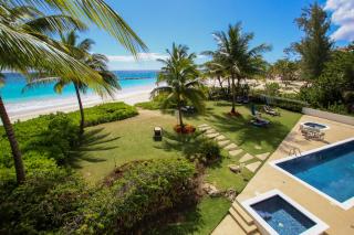 Stunning Beachfront 2-Bed Condo with Pool - Ocean One 204 - 7