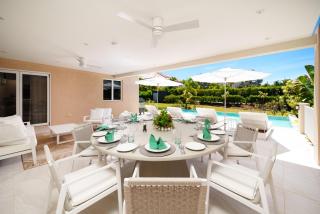 Walk to Beach 5BR Villa w Pool - Haynes House - 6