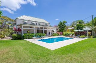 Charming Villa with Private Pool Close to Beach - Rosedale - 0
