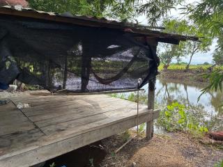The Sawmill Lakeside Hut -  - 9