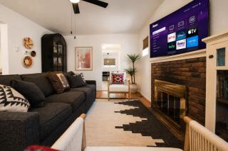 Old Town Buffalo-Private Hot Tub-Pet Friendly! - 3