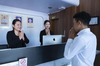 Comfort Stay Hotel - 5