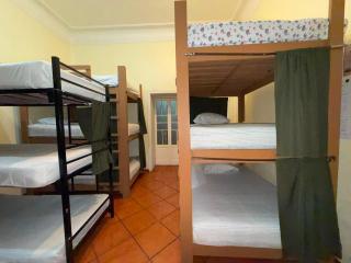 Hostal T M - 6