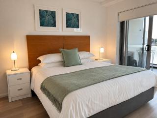 Harbourfront Views at Allure 2 Bedroom Apartment - 2