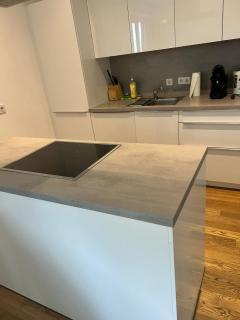 1 Bedroom Apartment near Central Station with Parking - 3