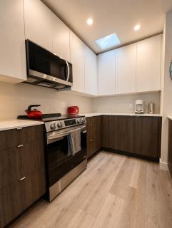 The Courtyard Suite - 3