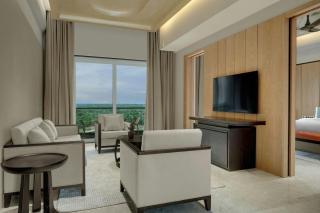 Crescent The Fern Budhni, Series by Marriott - 7