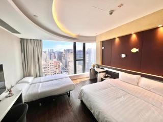 Epoch Hotel - 9