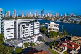 Peninsular Gold Coast - 6
