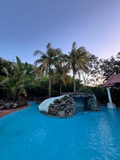Family 2BR Home-Pool Access, 1 min to Playas del Coco - 0