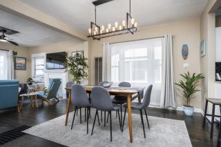 3-Bedroom, Private Backyard, Historic, Prime Location - 9