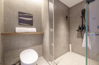 Atour Hotel Qingdao May Fourth Square Meikal - 8