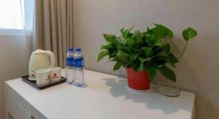 Shell Hotel Huaibei Jinying Plaza Long Distance Bus Station - 7