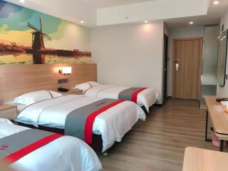 Jun Hotel Guangdong Zhanjiang Xiashan South Railway Station - 1