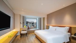 Holiday Inn Shanghai Huaxia by IHG - 2